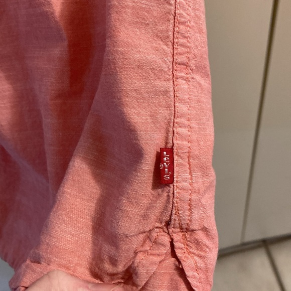Levi’s short sleeve button down shirt salmon - Picture 5 of 7